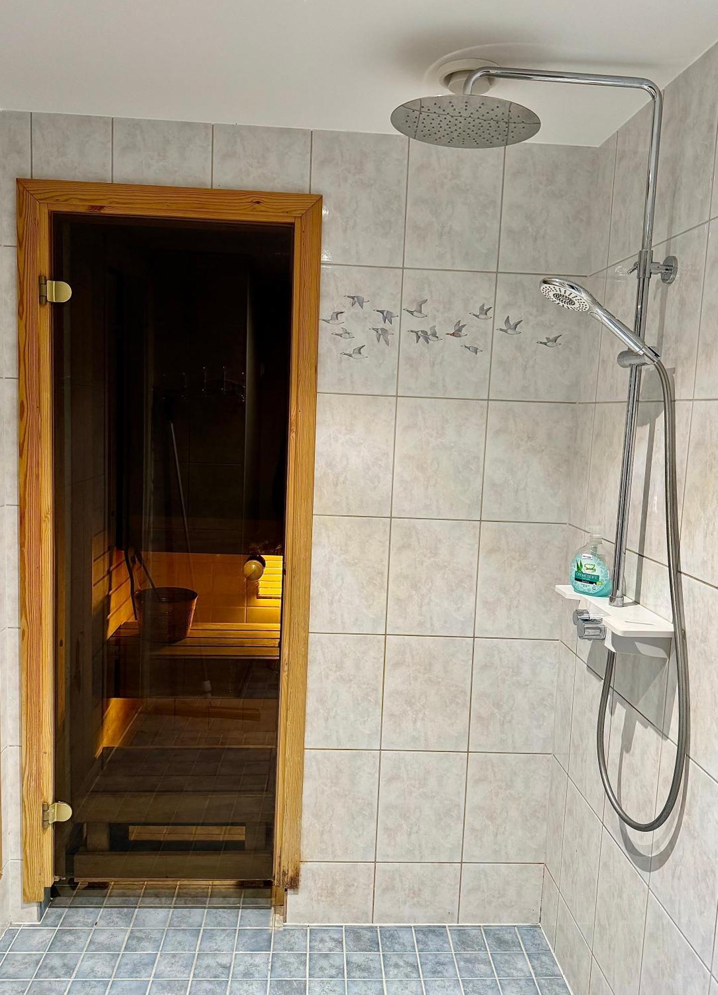 Kohtu Apartment Unique Kuressaare Buitenkant foto